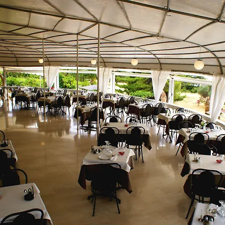 Hotel apartamentowy Oskars &