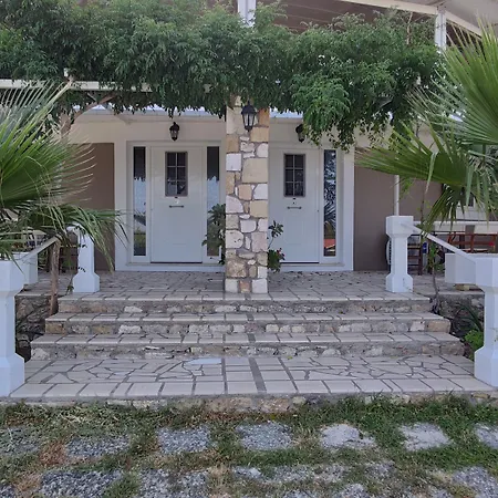 Oskars & Aparthotel Lassi (Kefalonia)