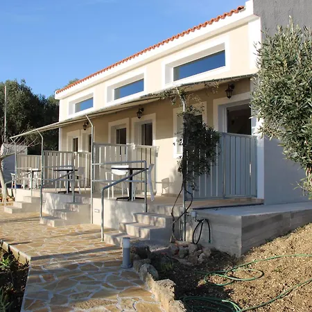 Aparthotel Oskars & Lassi (Kefalonia)