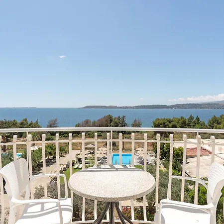Oskars & Aparthotel Lassi (Kefalonia)