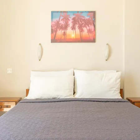 Aparthotel Oskars & 3*