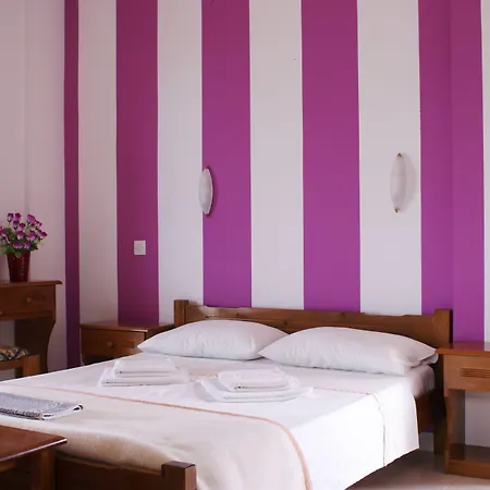 Oskars & Lassi (Kefalonia)