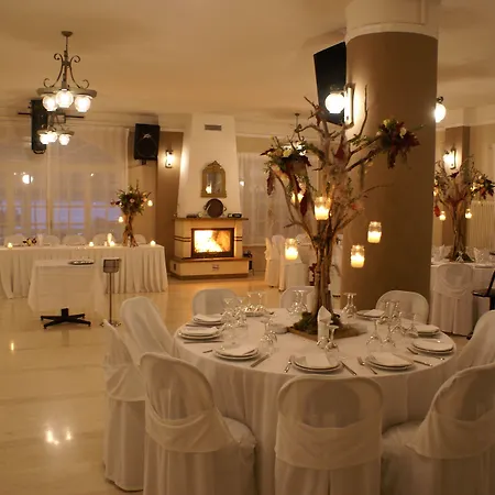 Apartmanhotel Oskars & Lászi