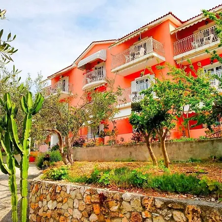 Oskars & Aparthotel 3*