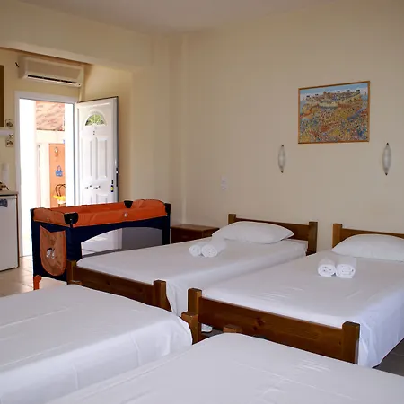Aparthotel Oskars &