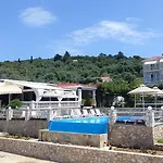Oskars & Lassi (Kefalonia)